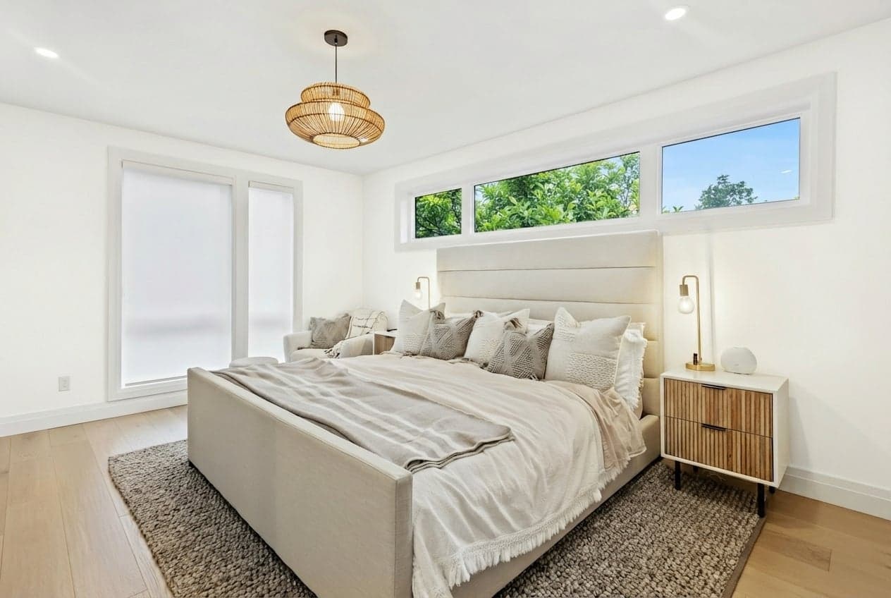 Room with walls painted in Blanca Peak HDC-NT-04G by Behr