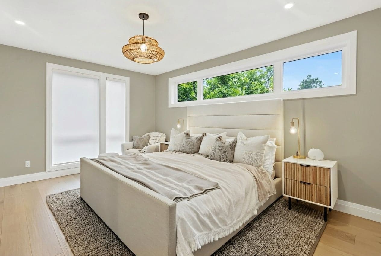 Room with walls painted in Jungle Camouflage N350-4 by Behr