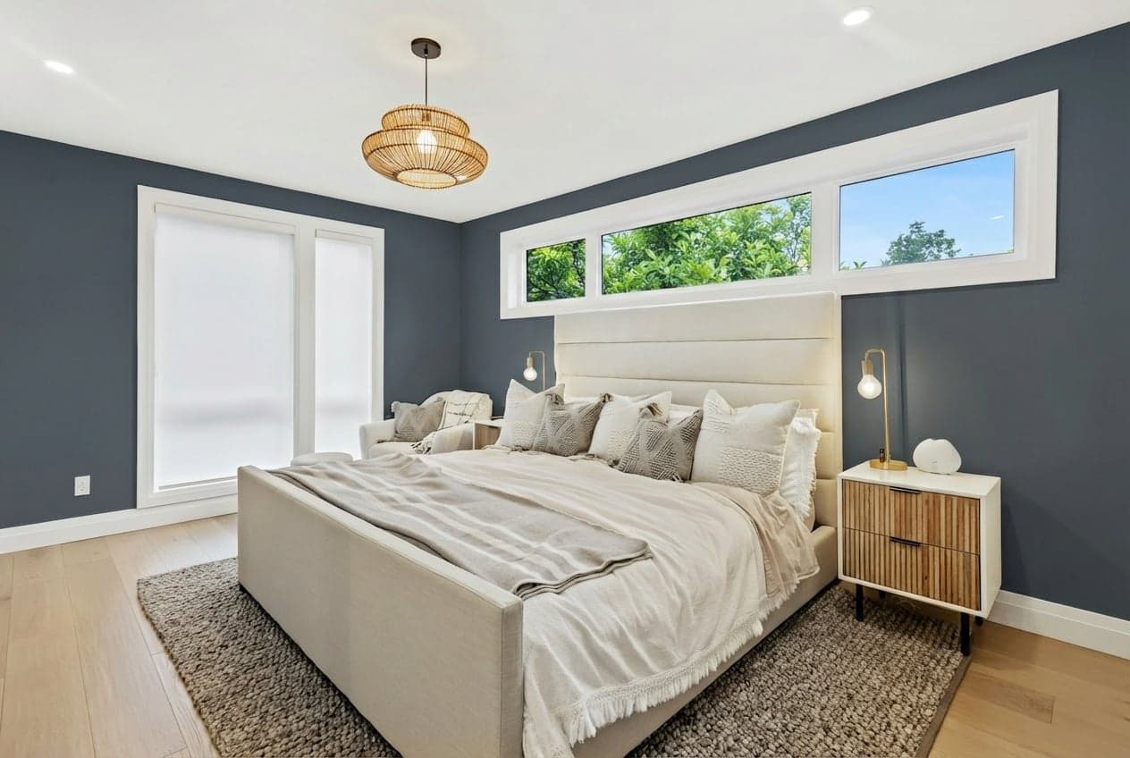 Room with walls painted in Blue Note 2129-30 by Benjamin Moore