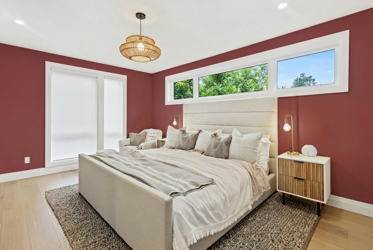 Room with walls painted in Barn Red DET424 by Dunn-Edwards