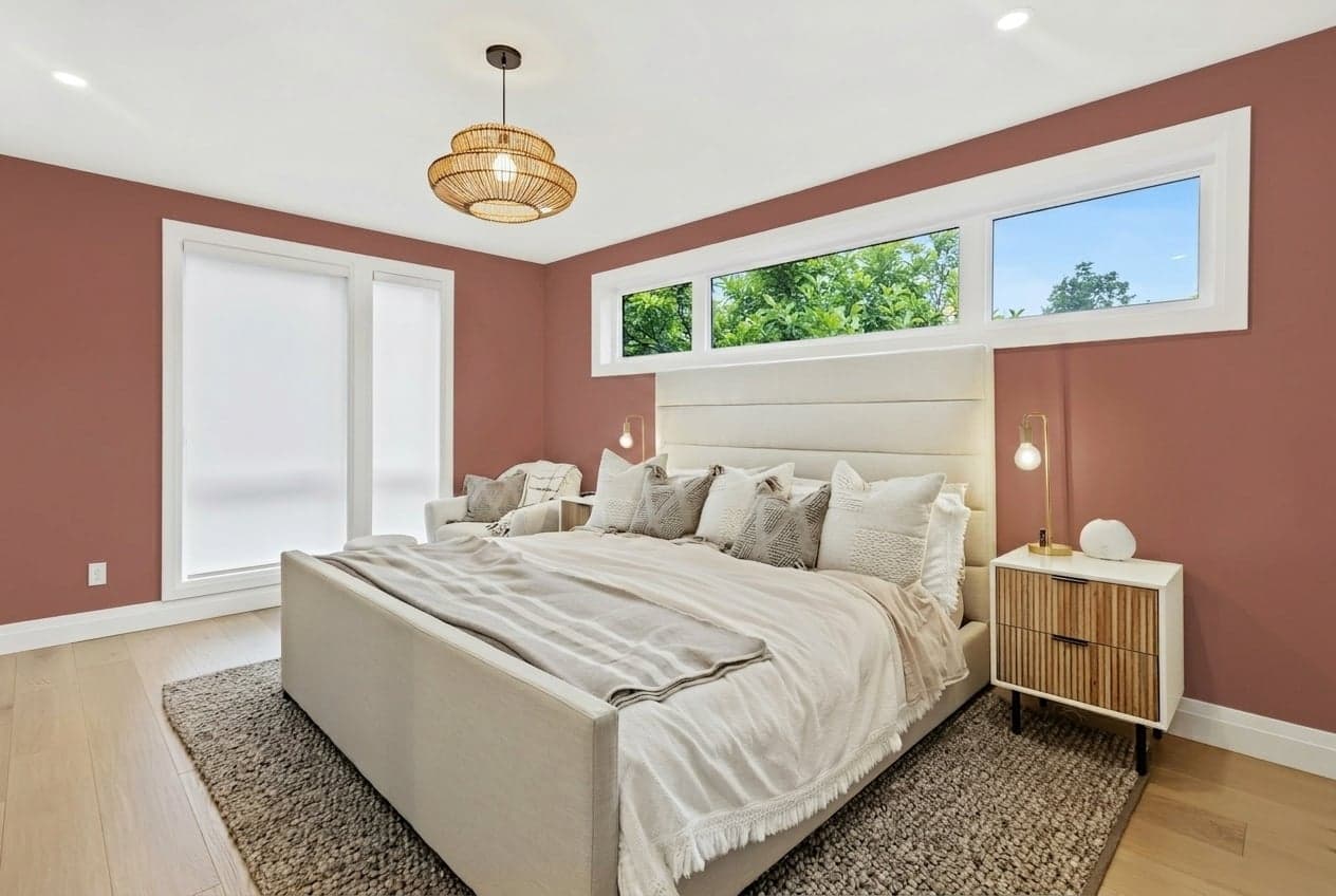 Room with walls painted in Mesa Red DET430 by Dunn-Edwards