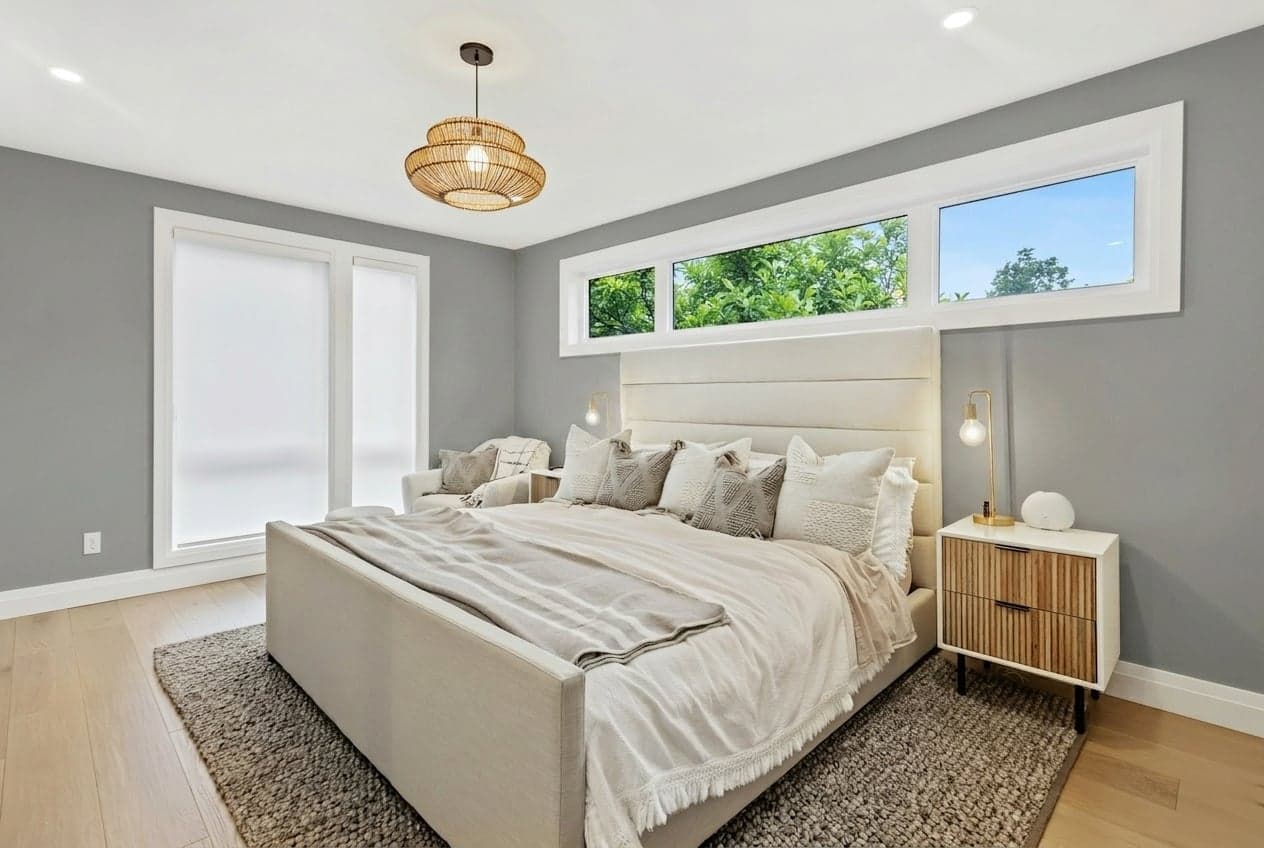 Room with walls painted in Stieglitz Silver DET612 by Dunn-Edwards