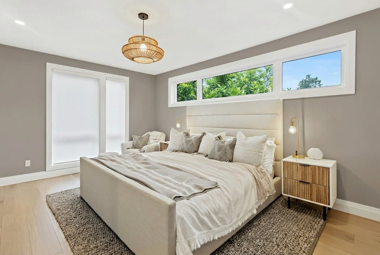 Room with walls painted in Charleston Gray 243 by Farrow & Ball