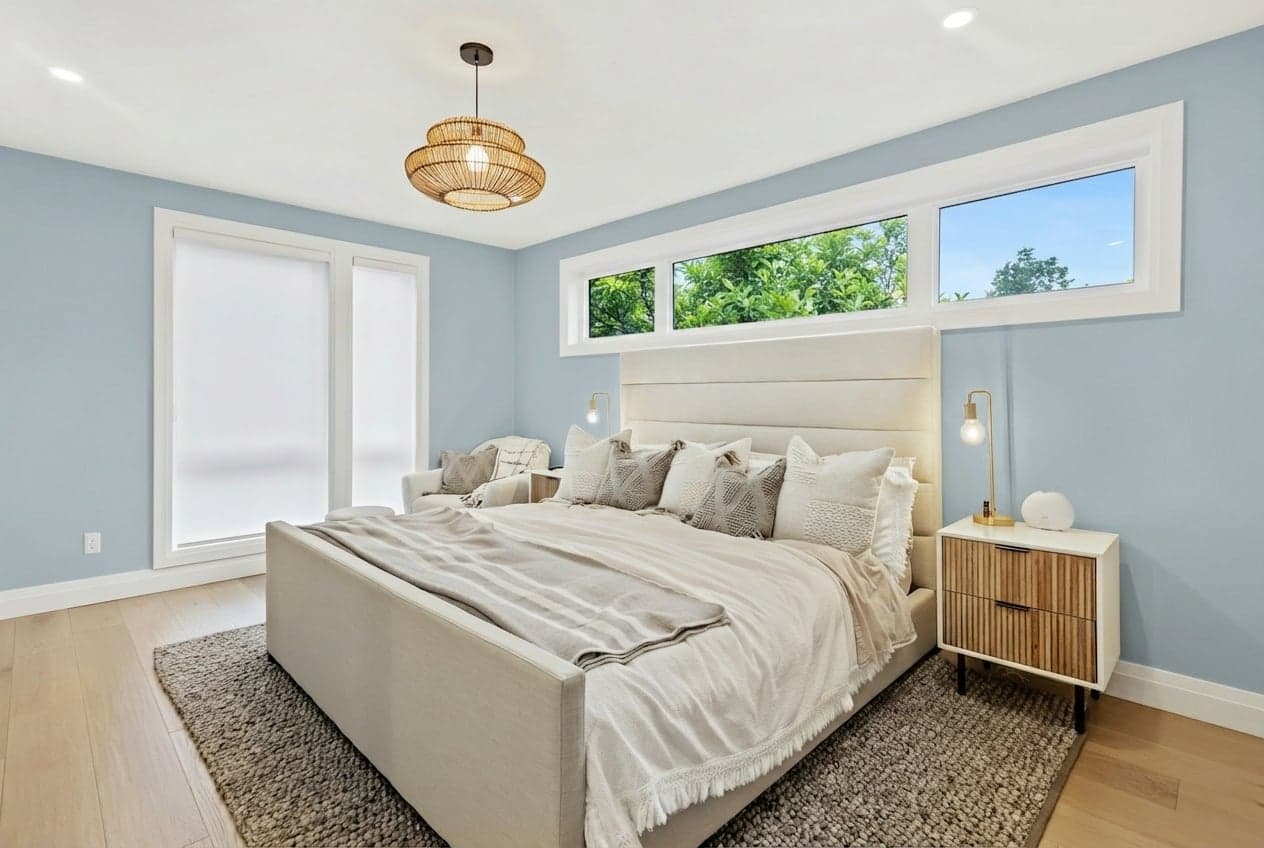 Room with walls painted in Chambray PPG1153-4 by PPG