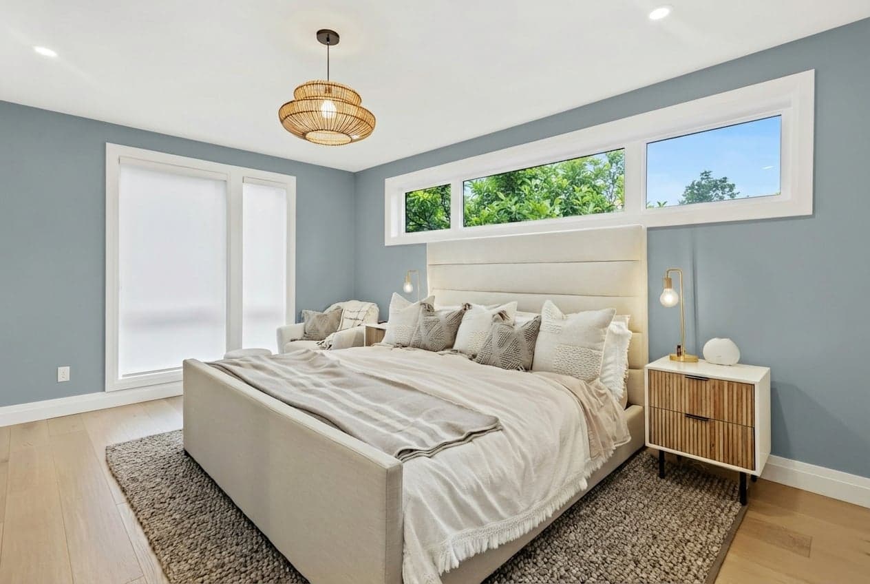 Room with walls painted in Debonair SW-9139 by Sherwin-Williams