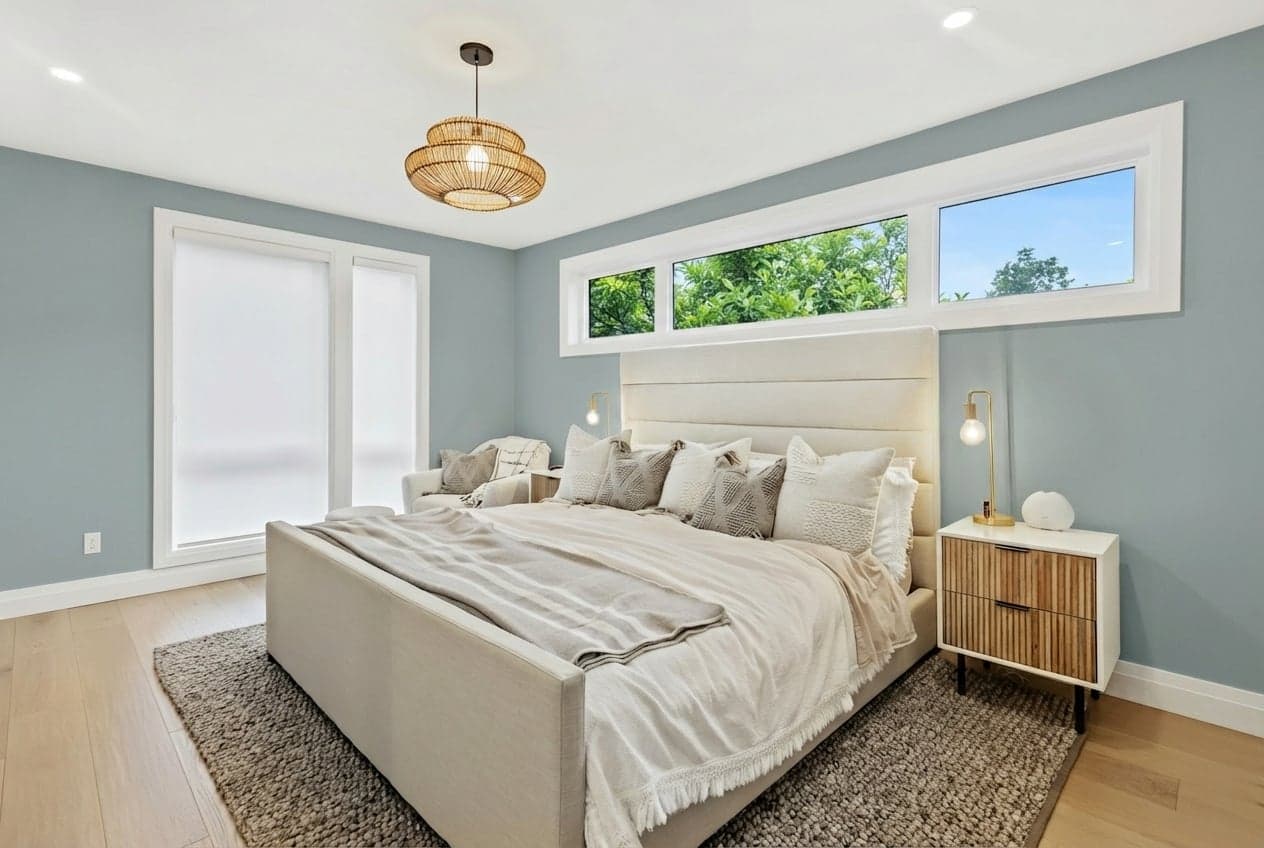 Room with walls painted in Dutch Tile Blue SW-0031 by Sherwin-Williams