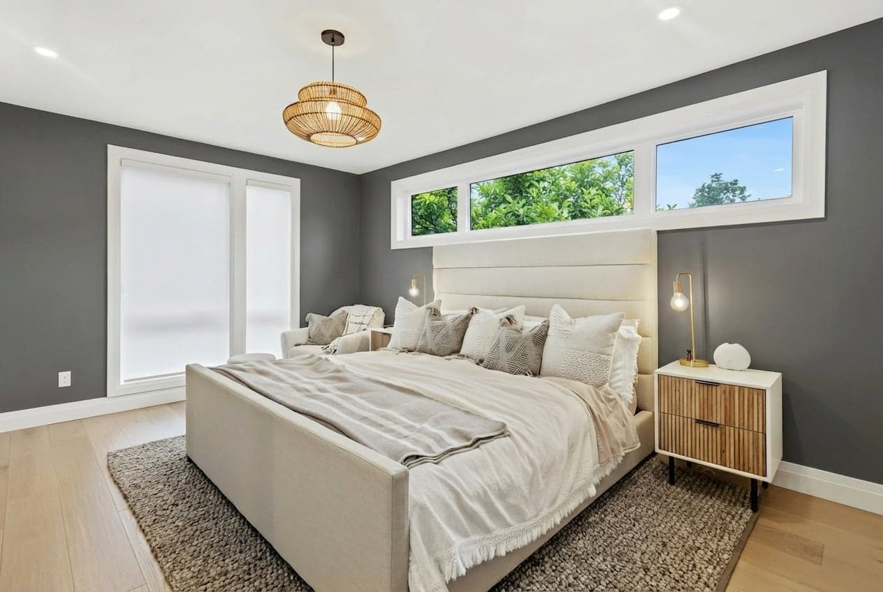 Room with walls painted in Peppercorn SW-7674 by Sherwin-Williams
