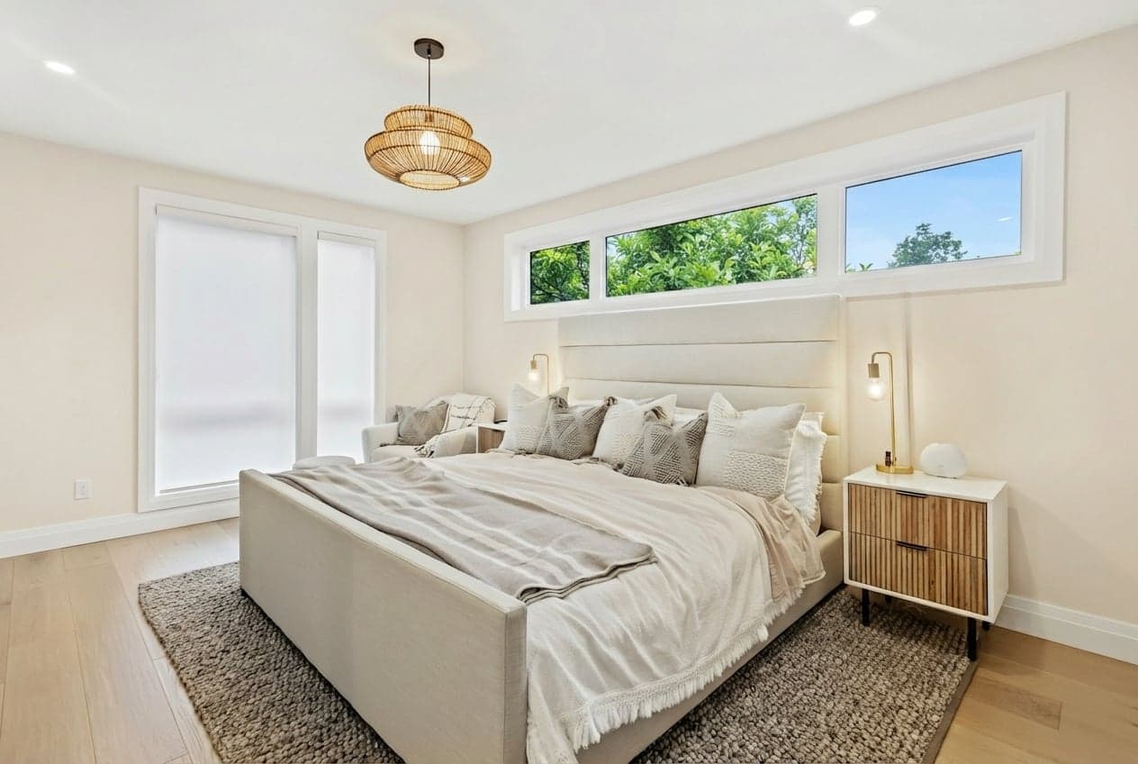 Room with walls painted in Quail Egg 7002-12 by Valspar