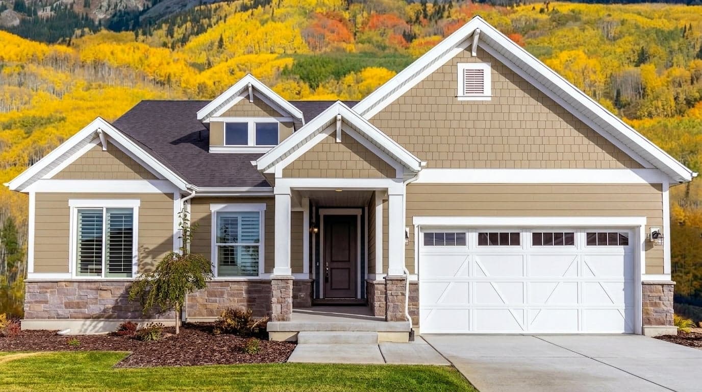 House with siding painted in Equestrian DET661 by Dunn-Edwards