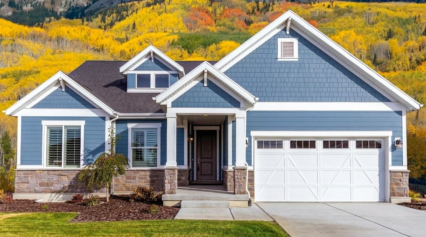 House with siding painted in Genteel Blue DET589 by Dunn-Edwards