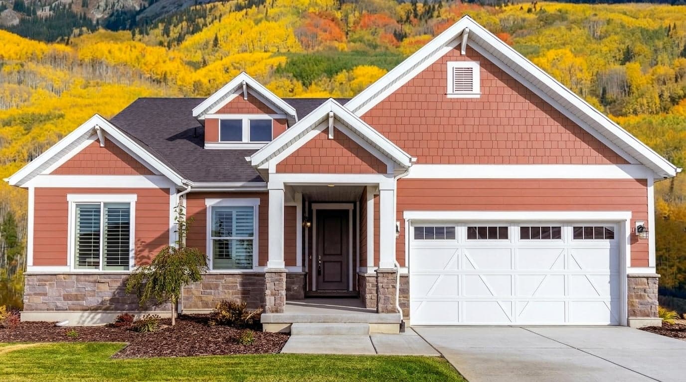House with siding painted in OK Coral DET436 by Dunn-Edwards